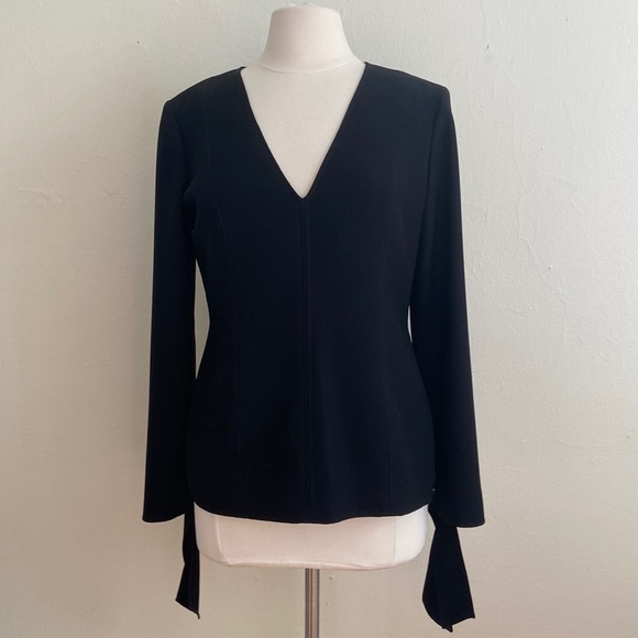 Carolina Herrera Black Blouse Size 8 - Picture 1 of 5